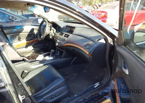 2011 Honda Accord 3.5 Ex-L from USA, damaged, VIN 1HGCP3F88BA008112